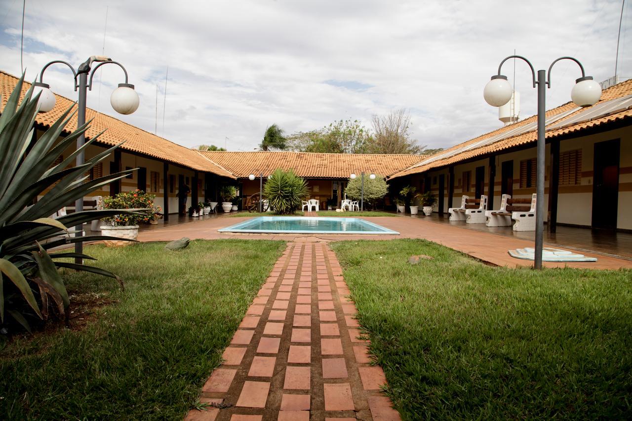 Hotel Santa Fe Santa Fe do Sul Bagian luar foto
